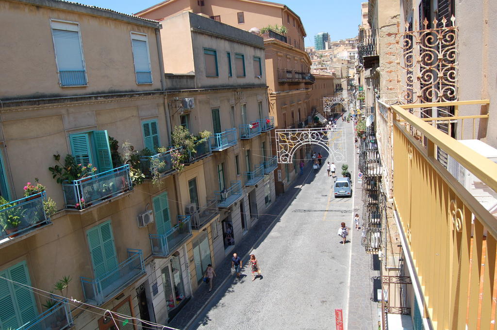 Al Vicoletto Lägenhet Agrigento Exteriör bild