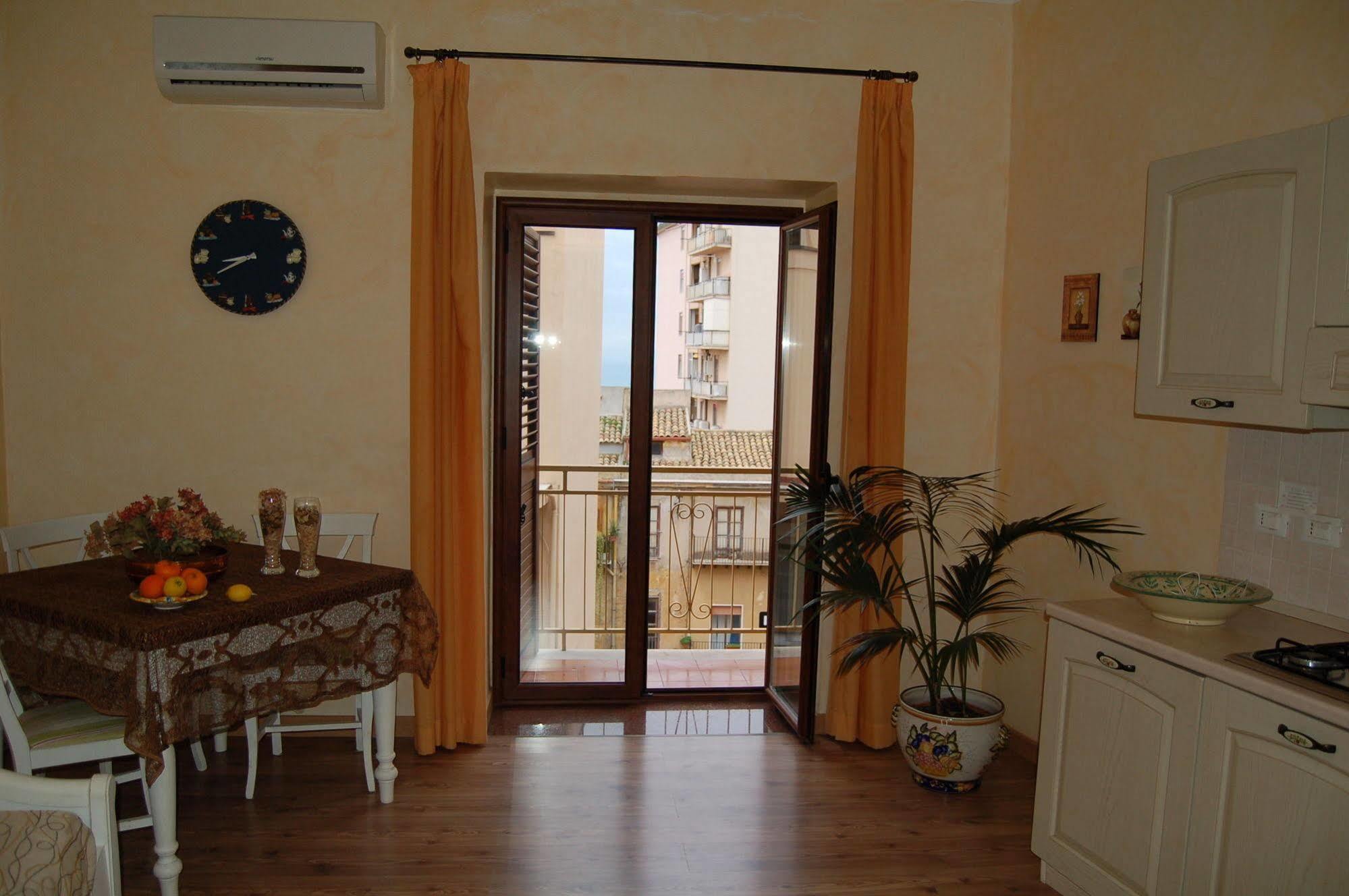 Al Vicoletto Lägenhet Agrigento Exteriör bild