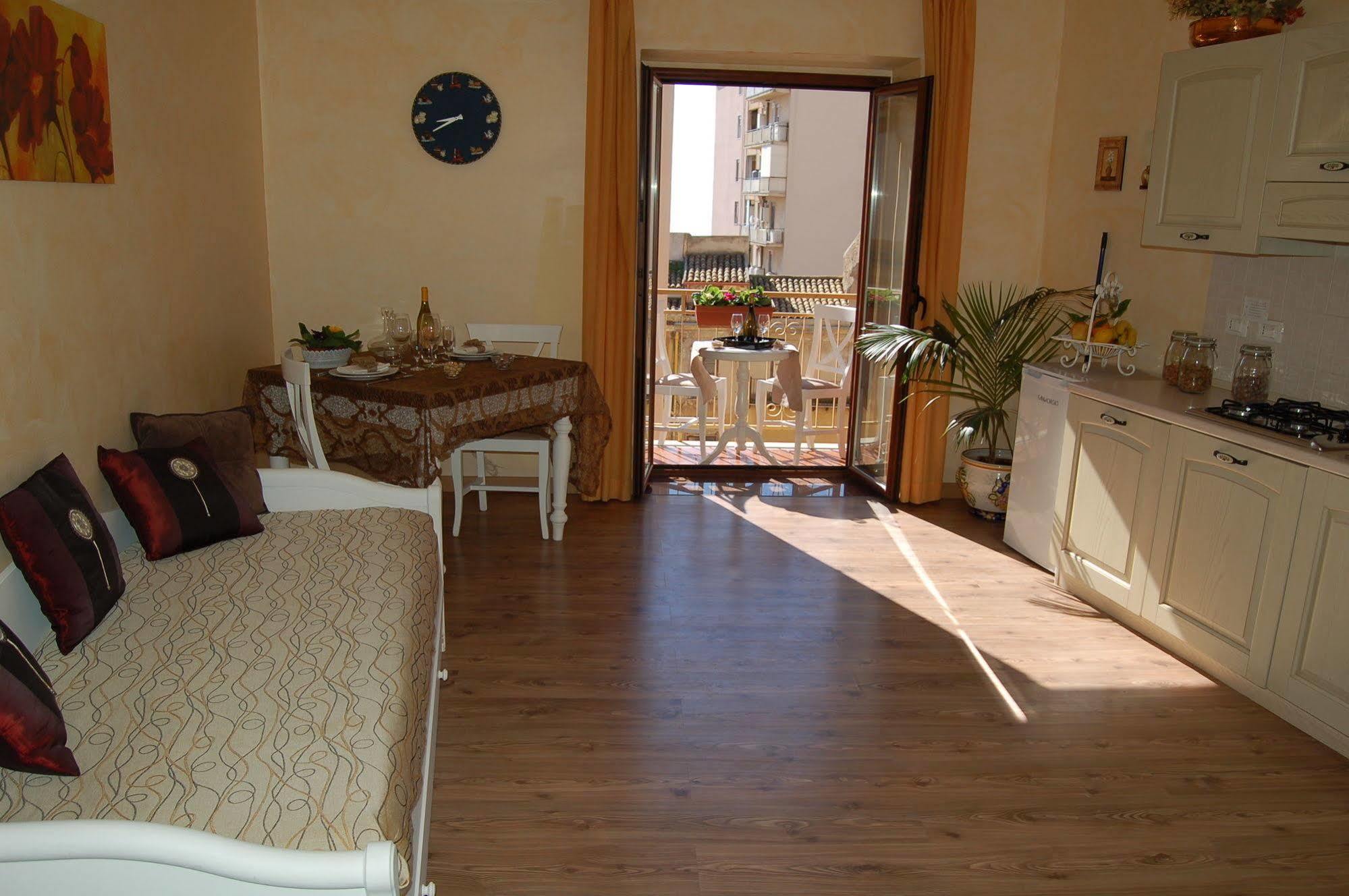 Al Vicoletto Lägenhet Agrigento Exteriör bild